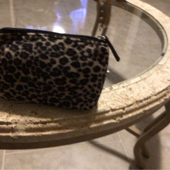 COPY - Make-Up Case NWT - Picture 2 of 2